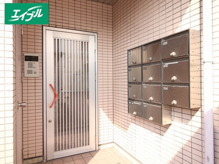 ミラシオン古渡の物件外観写真