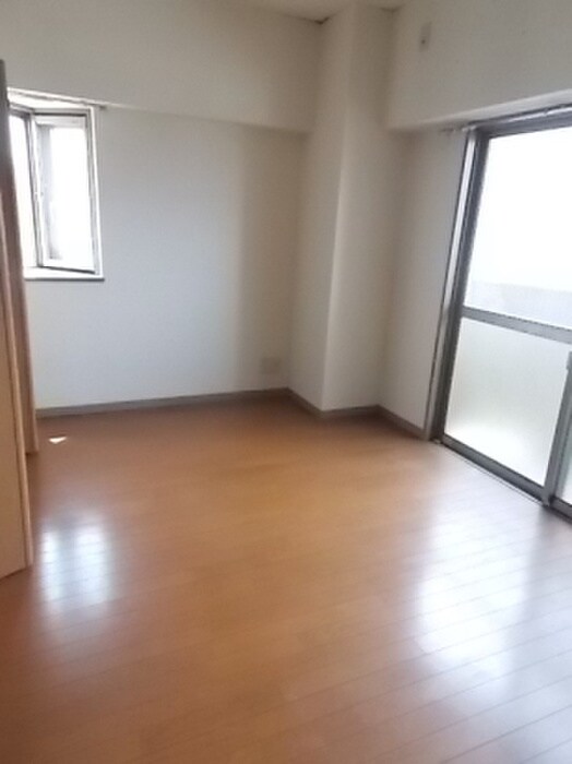 グレースコート豊山の物件内観写真