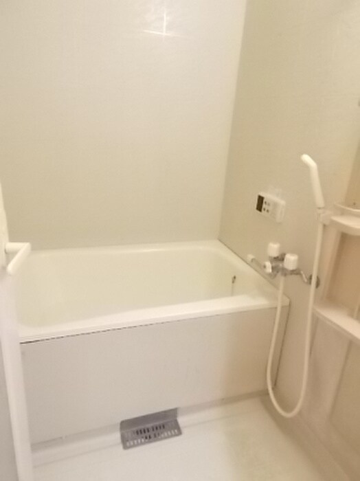 グレースコート豊山の物件内観写真