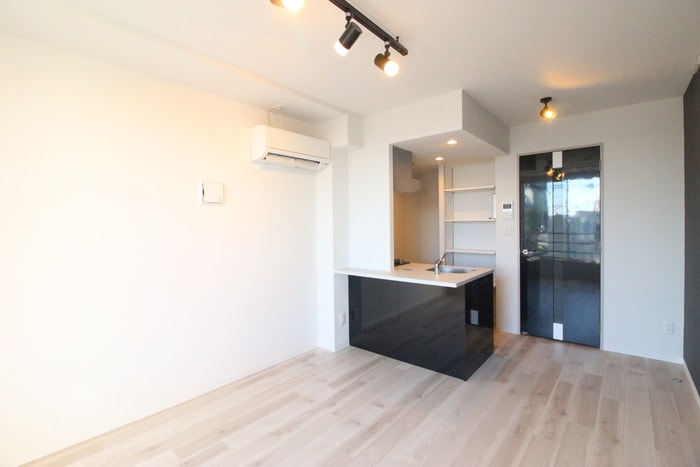 WELLCOURT NAKAMURA-KOUENの物件内観写真