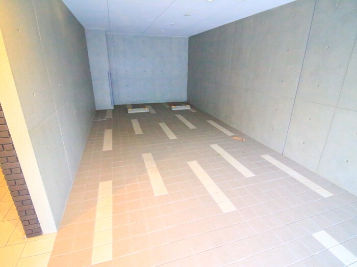 WELLCOURT NAKAMURA-KOUENの物件外観写真