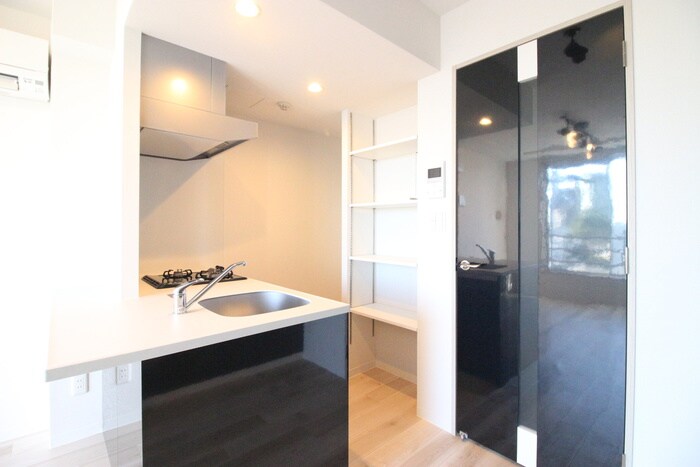 WELLCOURT NAKAMURA-KOUENの物件内観写真