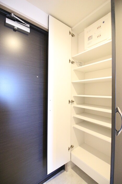 WELLCOURT NAKAMURA-KOUENの物件内観写真