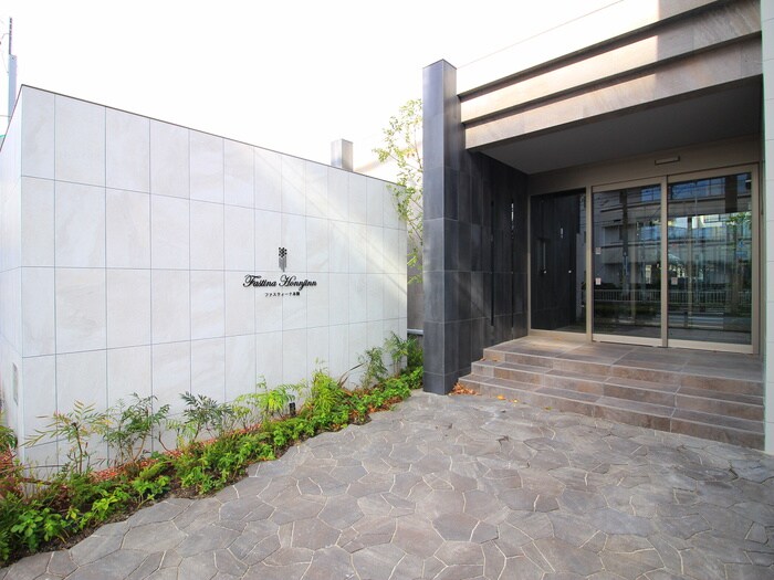 ファスティーナ本陣の物件外観写真