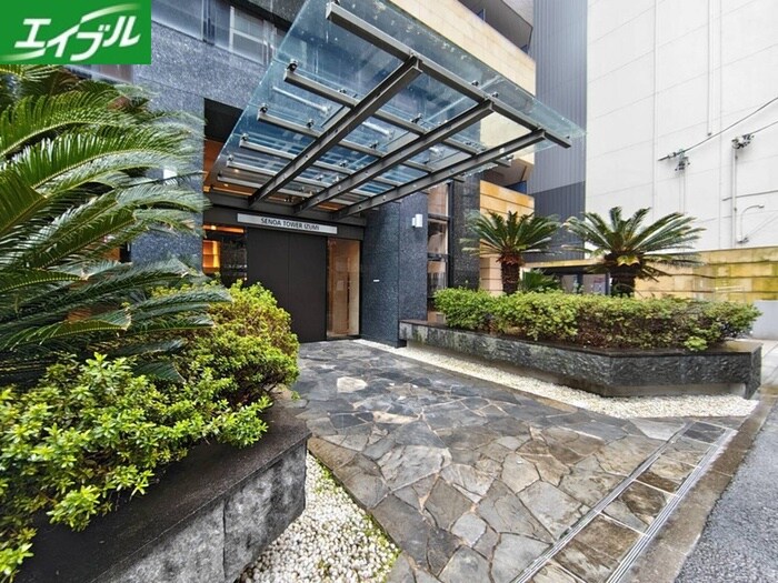 セノアタワー泉の物件外観写真