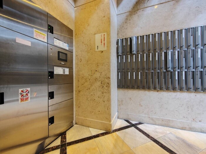 セノアタワー泉の物件外観写真