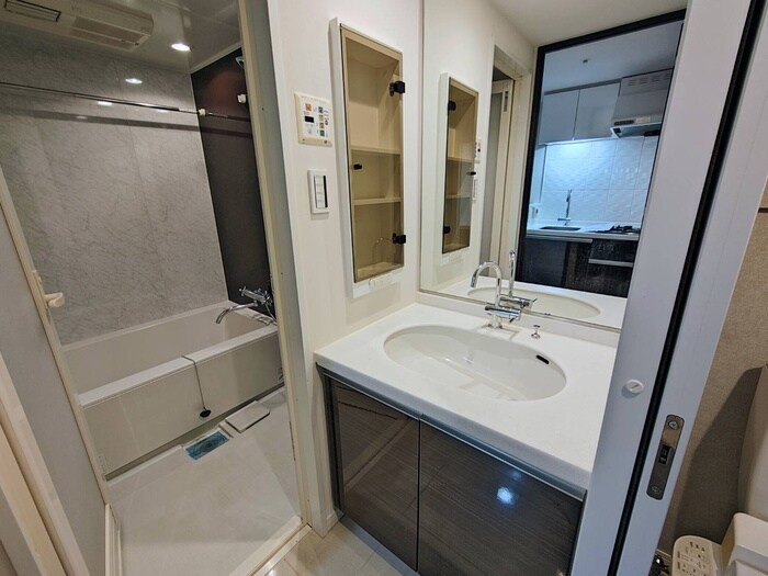 セノアタワー泉の物件内観写真