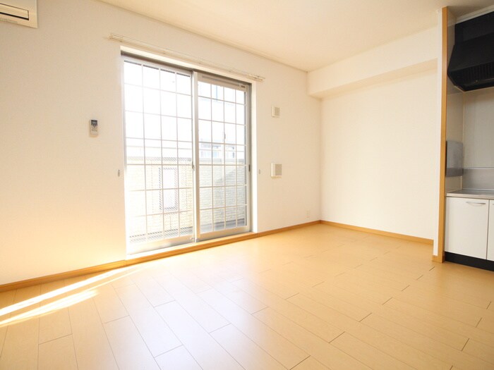 グランドカ－サ枇杷島の物件内観写真