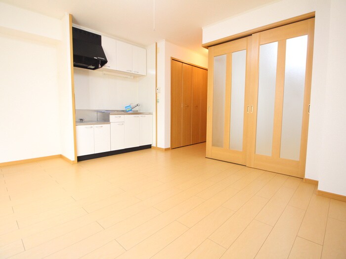 グランドカ－サ枇杷島の物件内観写真