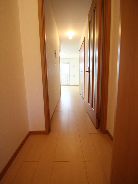 グランドカ－サ枇杷島の物件内観写真