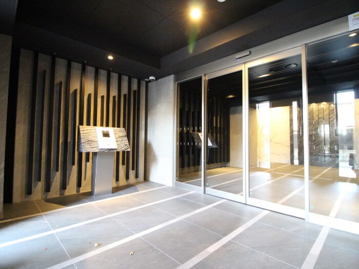 ﾌﾟﾚｻﾝｽ新栄ｱｰﾊﾞﾝﾌﾛｰの物件外観写真