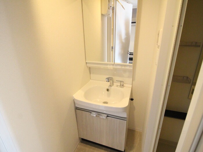 ﾌﾟﾚｻﾝｽ新栄ｱｰﾊﾞﾝﾌﾛｰの物件内観写真