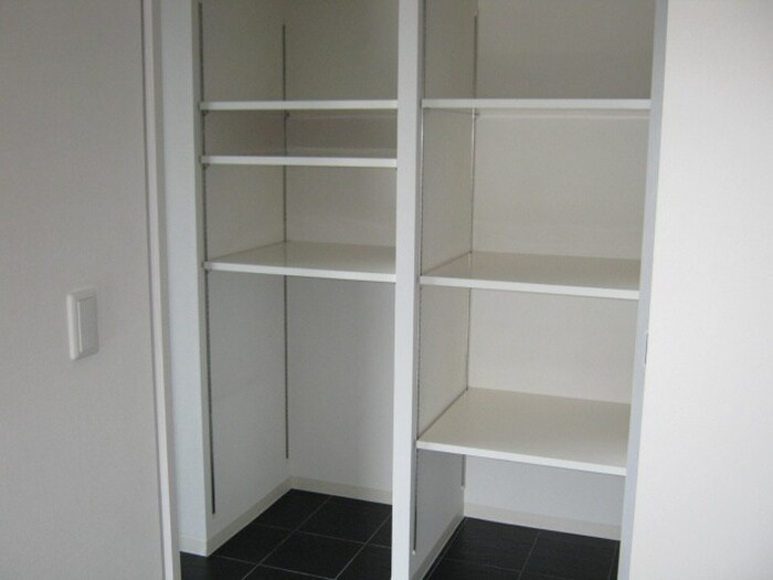 白川公園パークマンションの物件内観写真