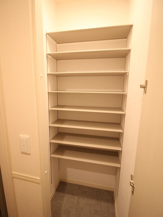 シャルム・ヴィアーレの物件内観写真