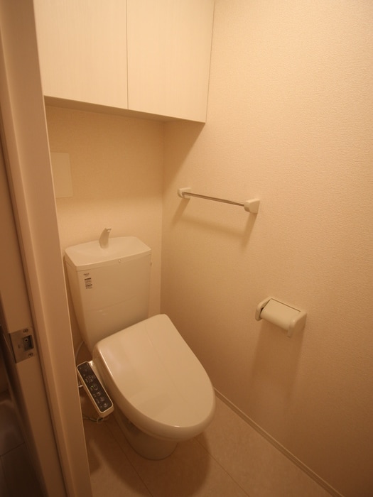 シャルム・ヴィアーレの物件内観写真