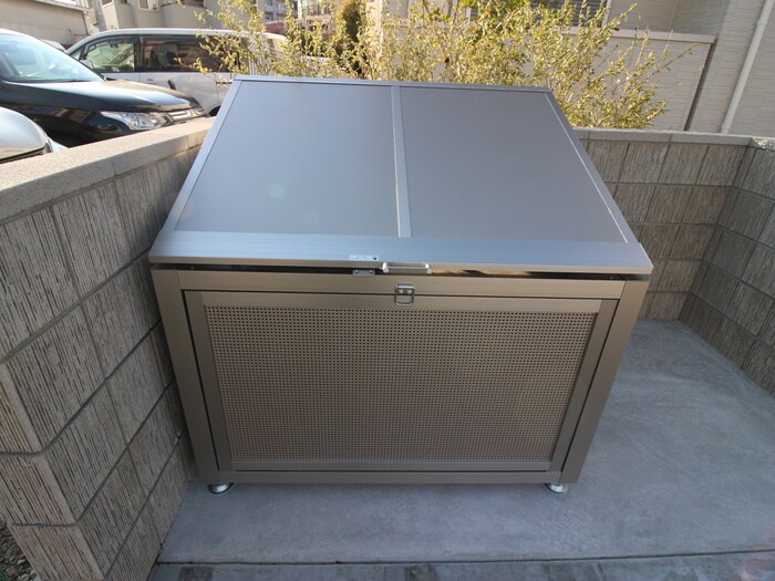 シャルム・ヴィアーレの物件外観写真