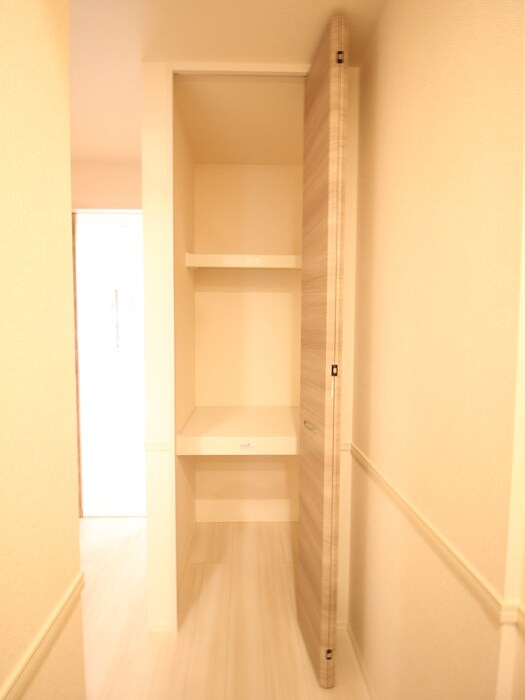 シャルム・ヴィアーレの物件内観写真