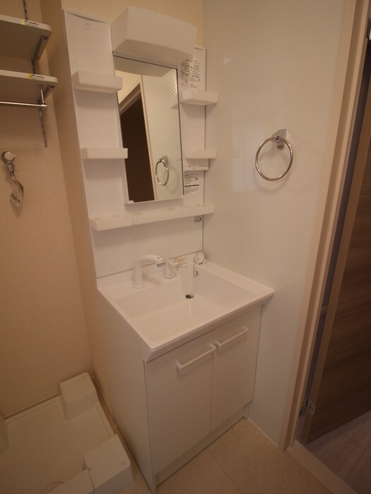 シャルム・ヴィアーレの物件内観写真