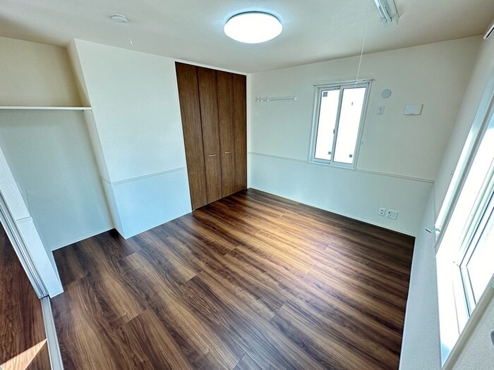 シャルム・ヴィアーレの物件内観写真