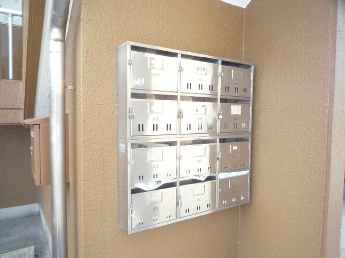 成瀬ハイツ　２の物件外観写真