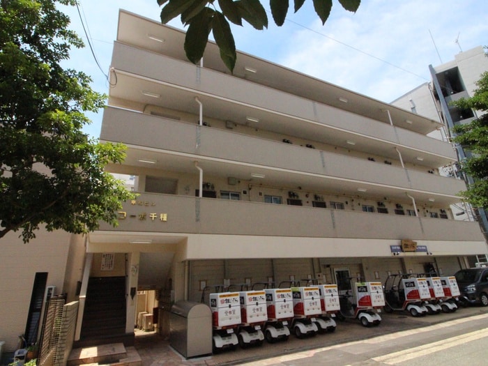 コーポ千種の物件外観写真