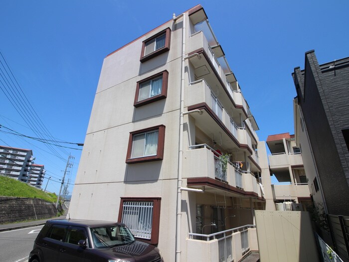 グリーンハイツ東山の物件外観写真