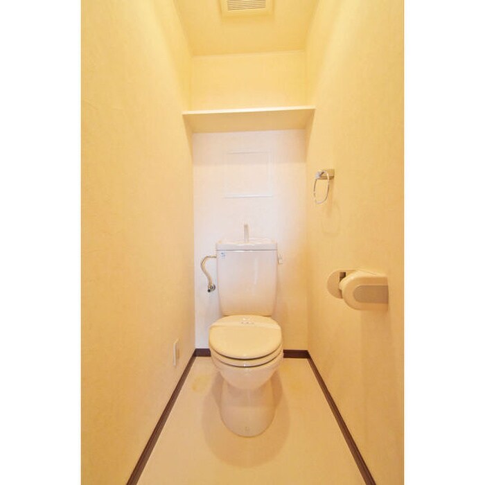 ネスト三吉の物件内観写真