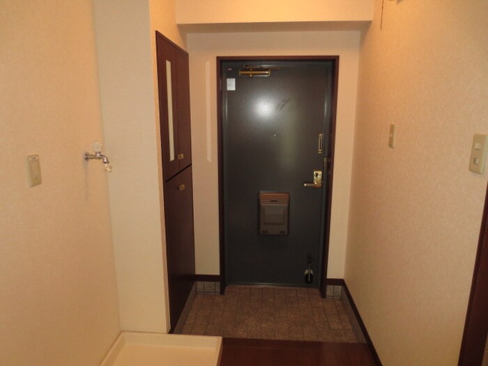 ネスト三吉の物件内観写真