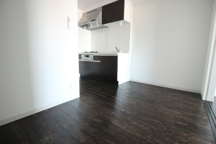 グランパークタワーの物件内観写真