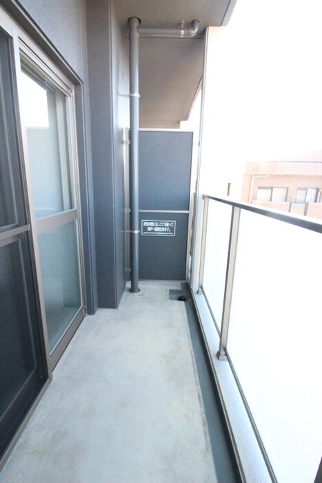 グランパークタワーの物件内観写真