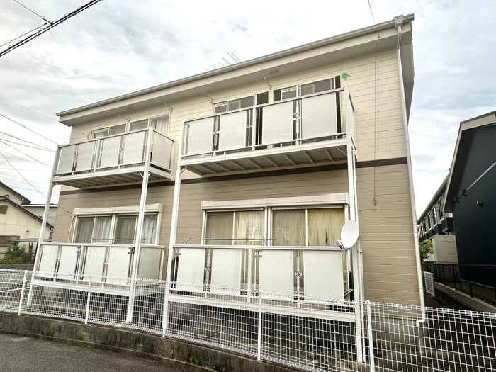 SurPlus　Two　若杉の物件外観写真