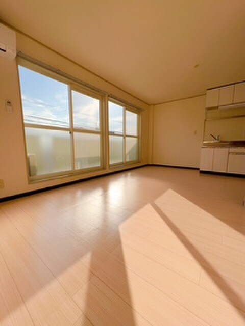 SurPlus　Two　若杉の物件内観写真