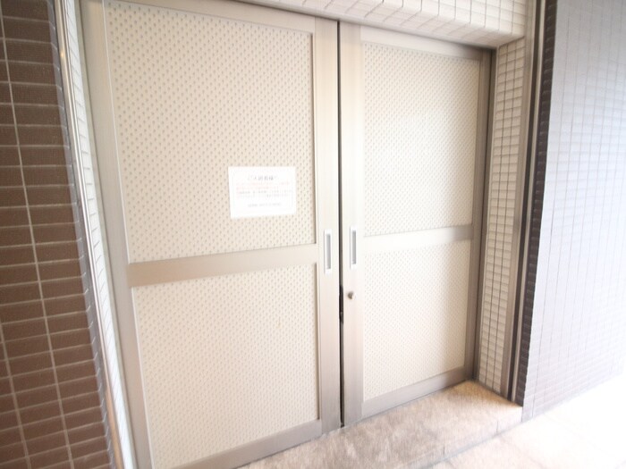 カトルセゾン金山の物件外観写真