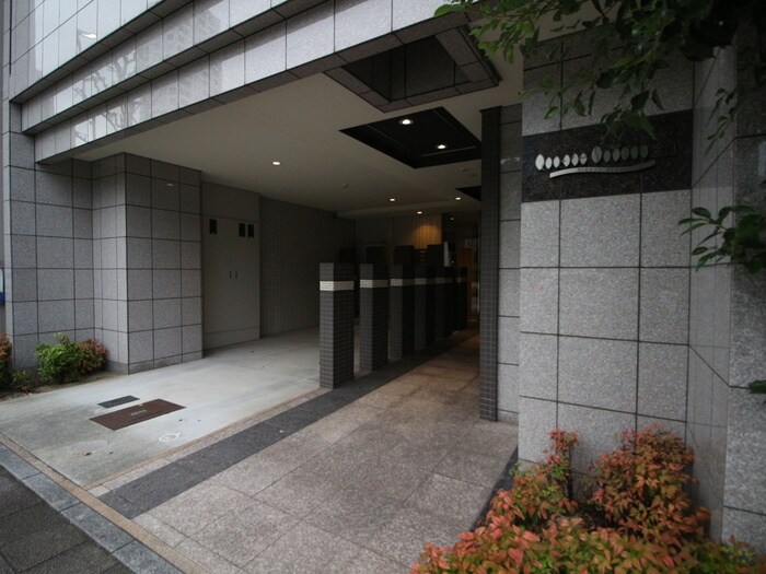 カトルセゾン金山の物件外観写真