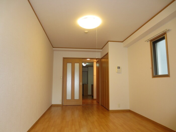 グランツ丸の内の物件内観写真