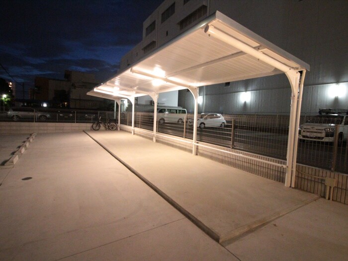 ラ・メゾン輝の物件外観写真