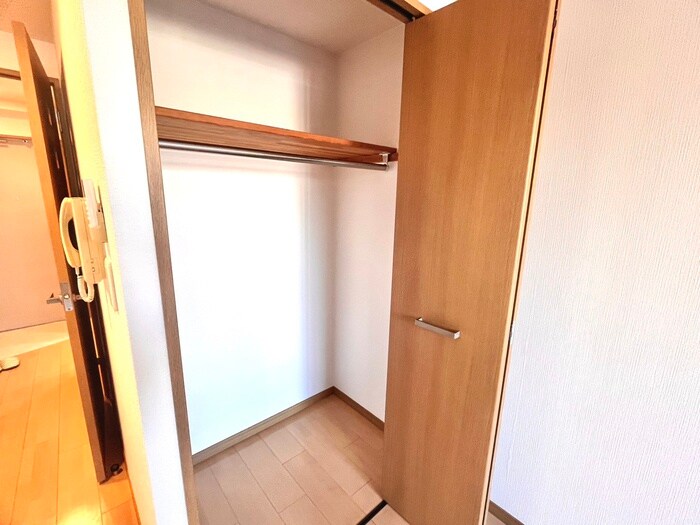 ベレ－サ新瑞橋の物件内観写真