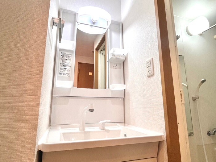 ベレ－サ新瑞橋の物件内観写真