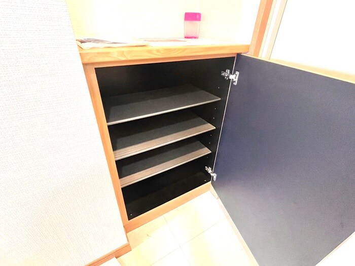 ベレ－サ新瑞橋の物件内観写真