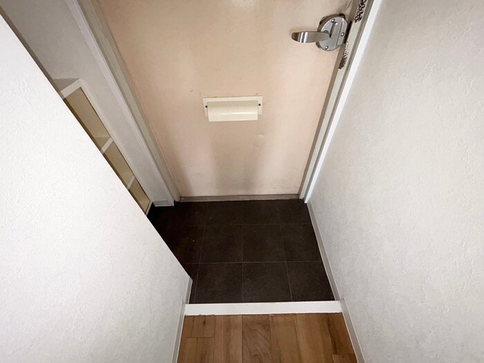 新栄ロイヤルハイツの物件内観写真