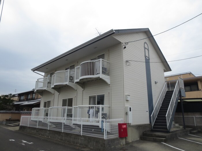 サープラスワン前西の物件外観写真