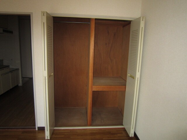 サープラスワン前西の物件内観写真