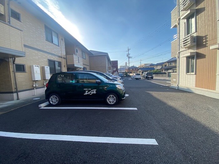 エントピアの物件外観写真