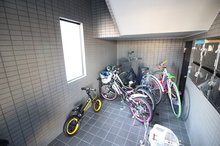 ユーキマンションの物件外観写真