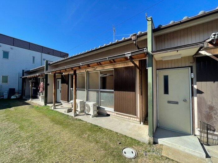六軒屋町5丁目貸家の物件外観写真
