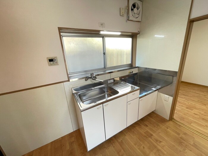 六軒屋町5丁目貸家の物件内観写真