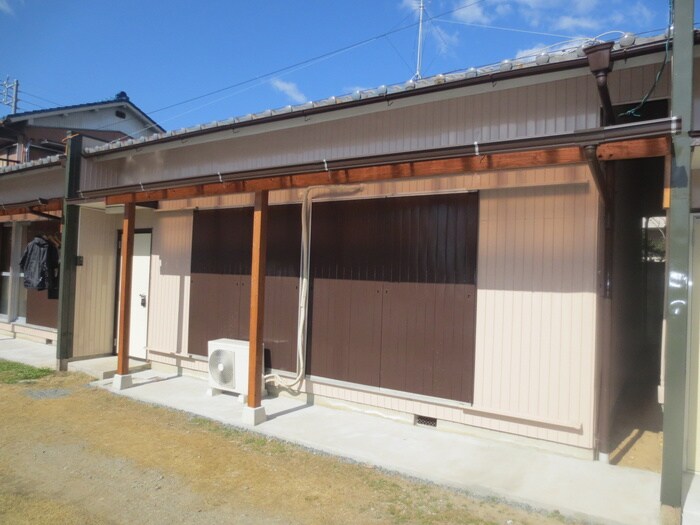 六軒屋町5丁目貸家の物件外観写真