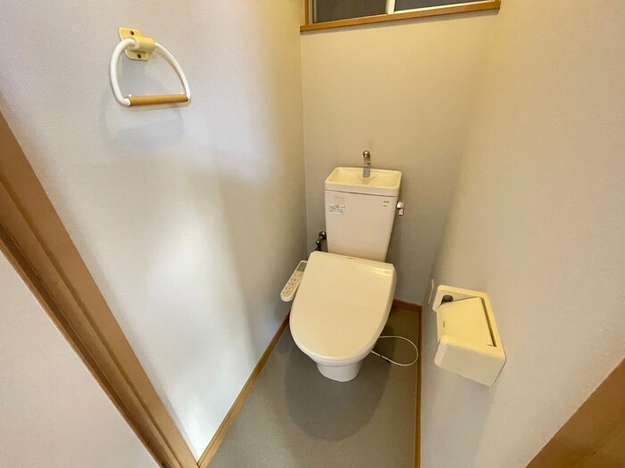 六軒屋町5丁目貸家の物件内観写真