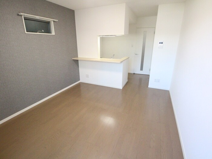 トロワ・浄心の物件内観写真