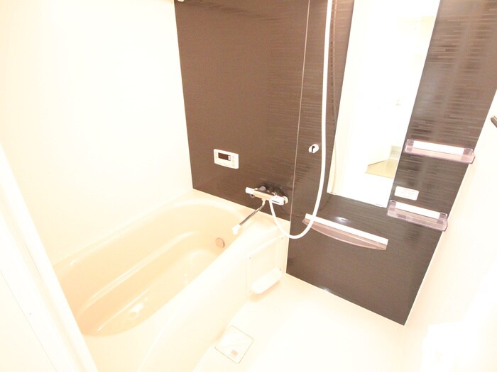 トロワ・浄心の物件内観写真